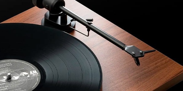 Nuevo giradiscos Pro-Ject E1